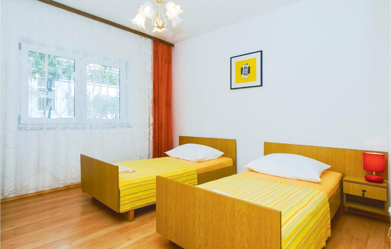 Beautiful Apartment In Omis With Wifi Exterior foto
