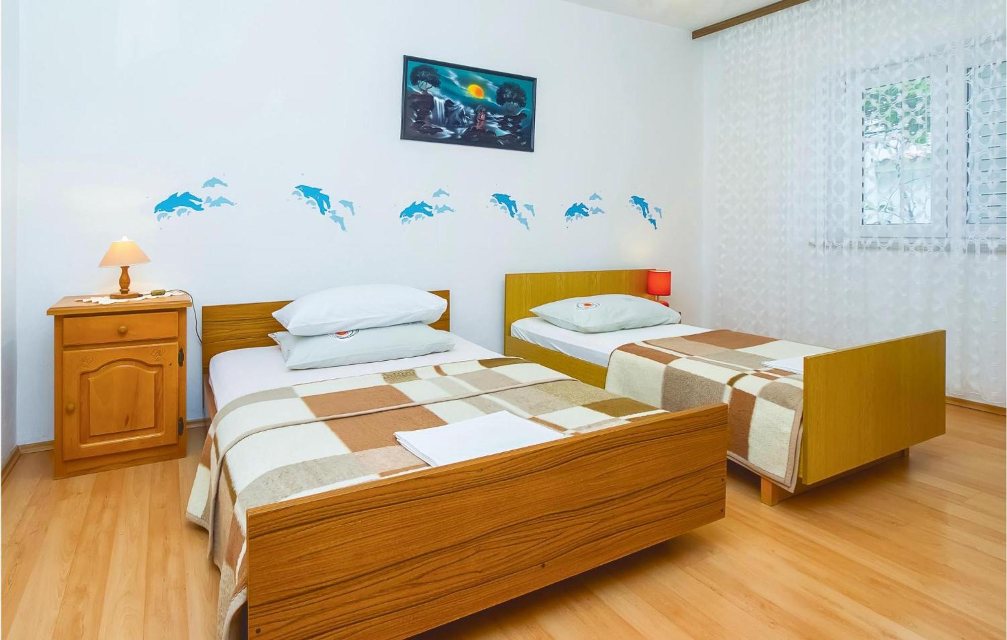 Beautiful Apartment In Omis With Wifi Exterior foto