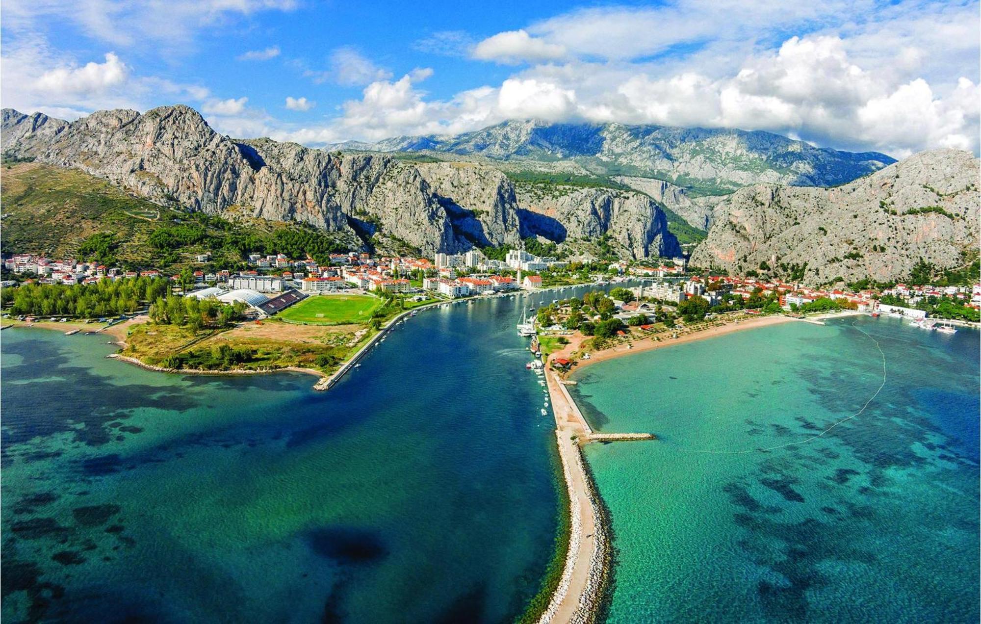 Beautiful Apartment In Omis With Wifi Exterior foto